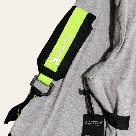 Switch Remarkable Mens 2XL Techwear Utility Long Sleeve Army Buckled T-Shirt NEW - Picture 4 of 16